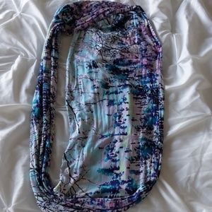 Infinity scarf